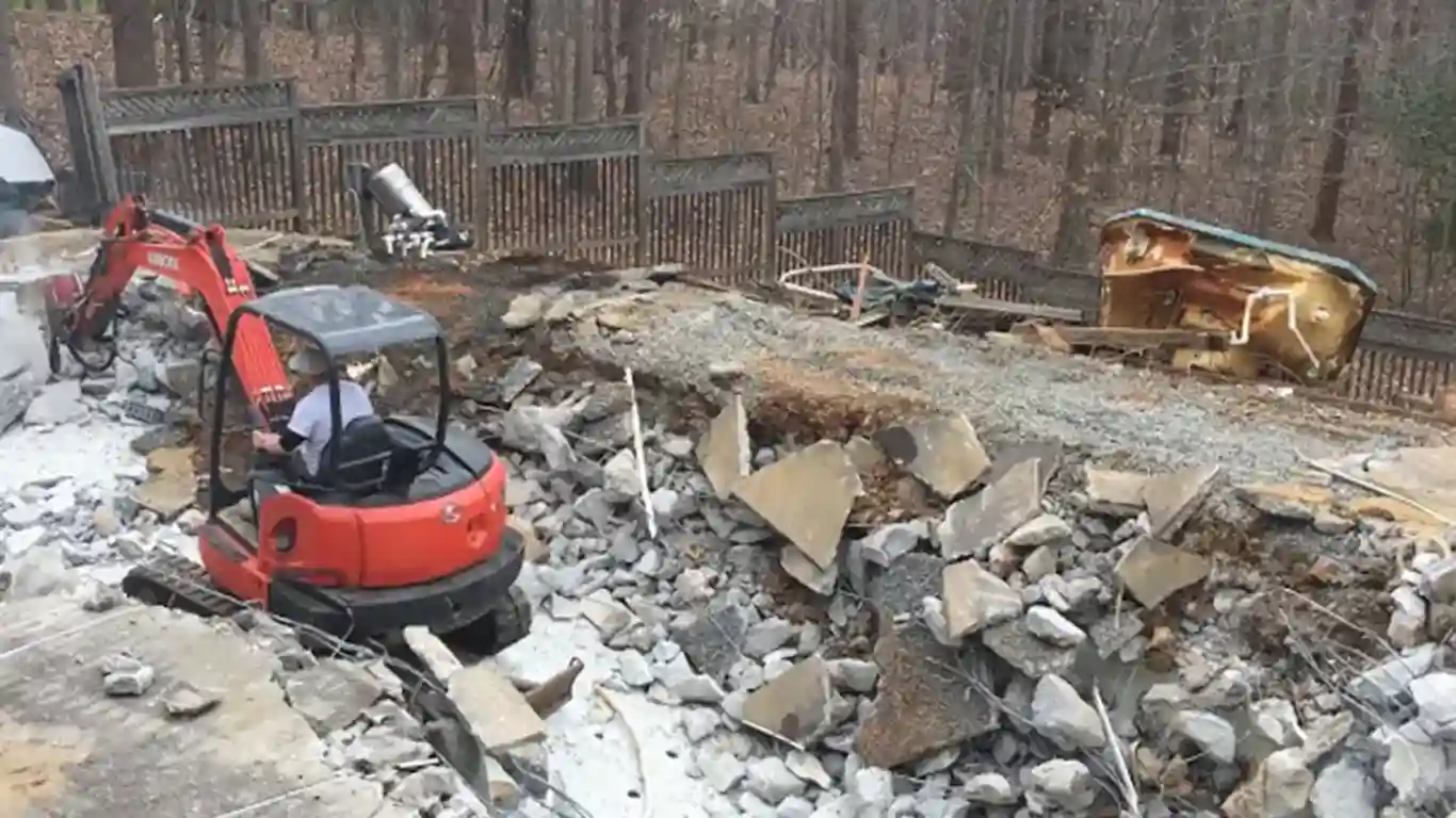 Pool Demolition Contractor and Company in Harbeson. We are expert in removing both Above Ground and Inground Pools all over Delaware and nearby states.