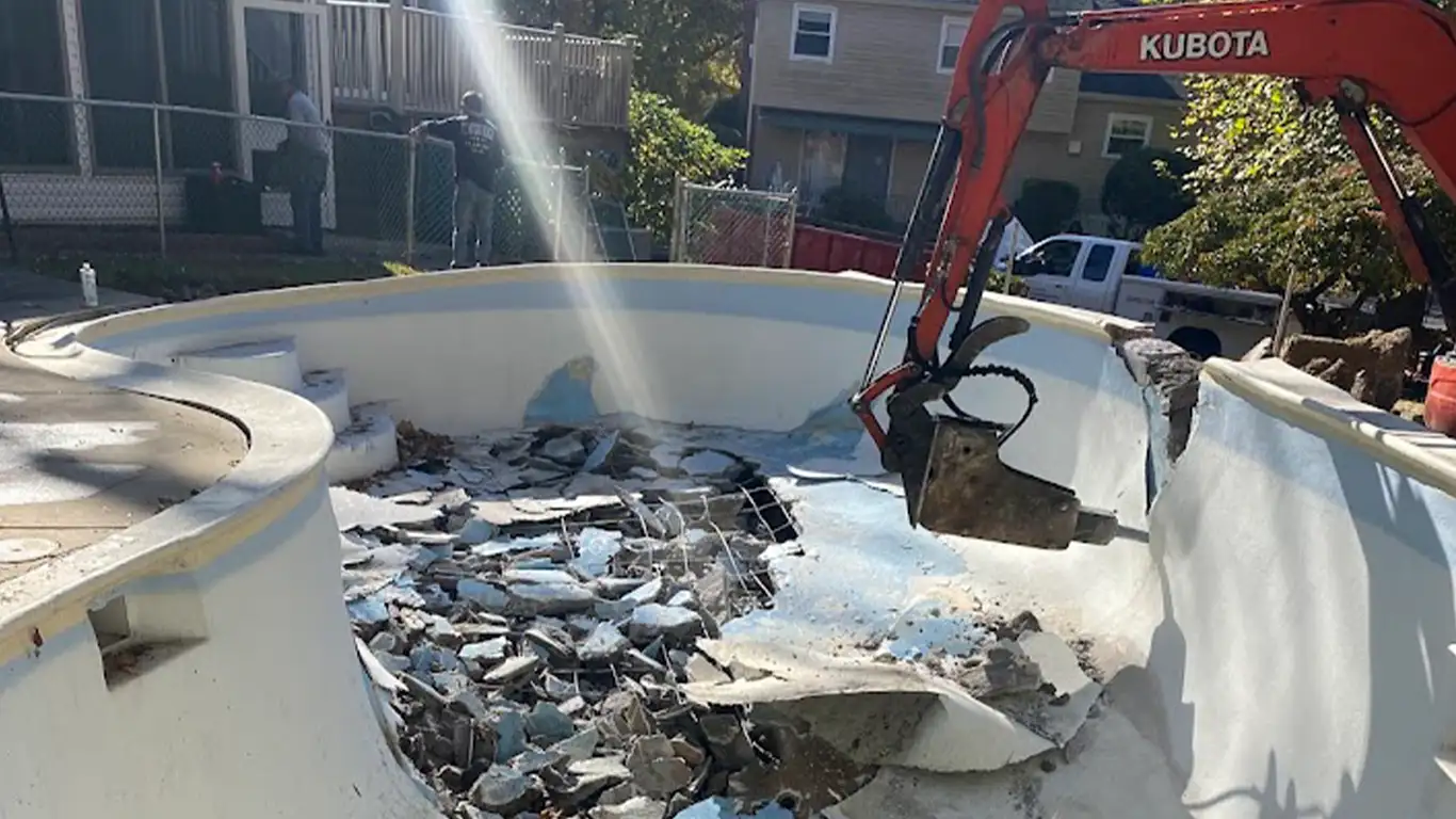 Trusted Swimming Pool Demolition Contractor and Pool Removal Company in the East Coast. Expert in removing both Above Ground and Inground Pools all over New Jersey and nearby states.