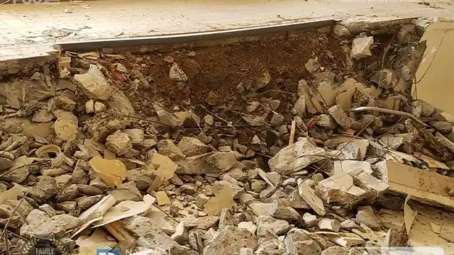 The second part of the wall was successfully removed.
